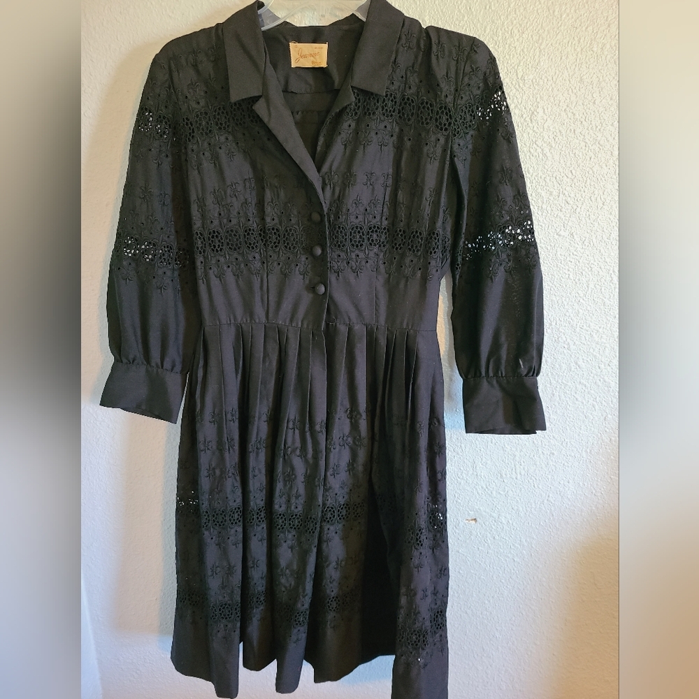 Vintage 50s Jeanne Model Black Eyelet Shirt Waist Full Skirt Dress Size 10